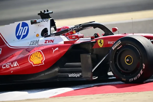 Bahrain Friday: Superior Ferrari best time & Aston Martin at rock bottom