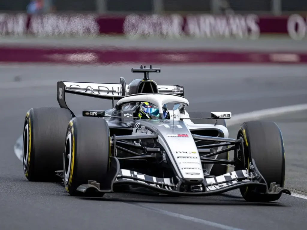 News photo: Cadillac debut in Melbourne: Sergio Perez achieves milestone