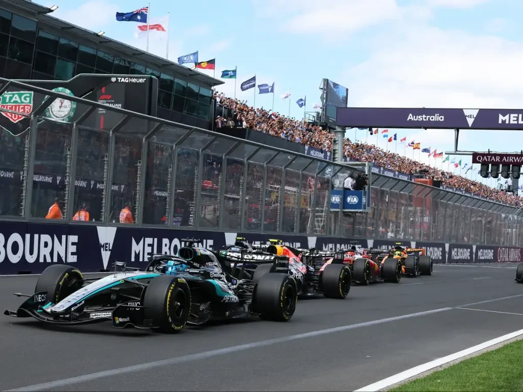 Foto zur News: Start-Chaos in Melbourne: F1-Politik blockiert eine schnelle Lösung