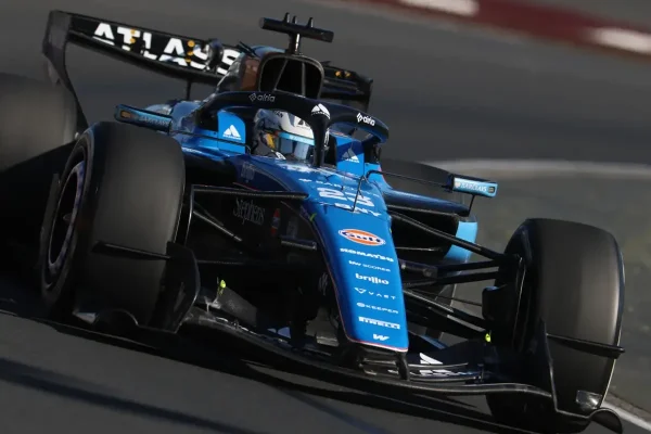 Williams in trouble: What "makes no sense" for Alex Albon in the cockpit