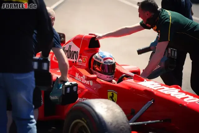 Formula 1 live ticker: Antonelli beats Russell in qualifying