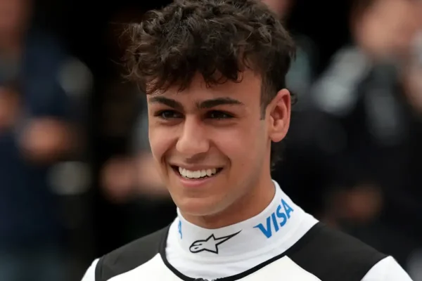 Arvid Lindblad with points on debut: Battle with F1 elite "completely crazy"