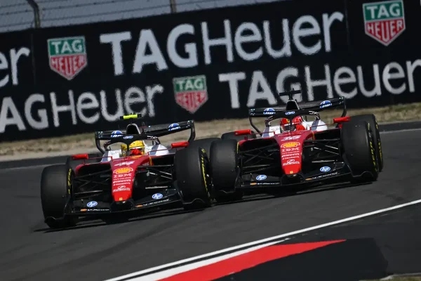 Vasseur praises Hamilton: Two strong Ferrari drivers help development