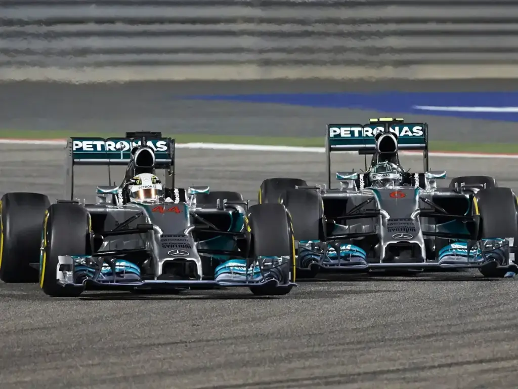 Photo for the news: Bahrain 2014: Nico Rosberg was against Lewis Hamilton 