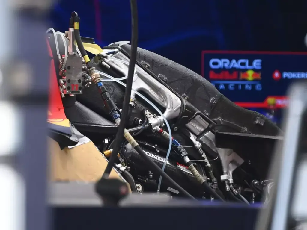 Photo for the news: Still 2026: Stefano Domenicali pushes for engine decision