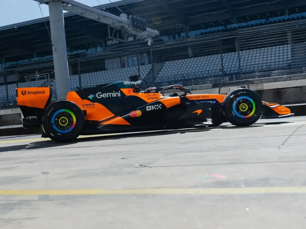 Foto zur News: Formel 1 zurück in Deutschland: Technisches Problem stoppt McLaren