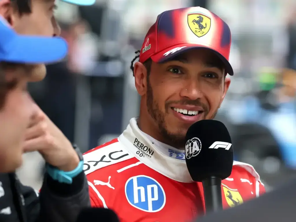 Foto zur News: Warum Lewis Hamilton bei Ferrari plötzlich wieder konkurrenzfähig ist