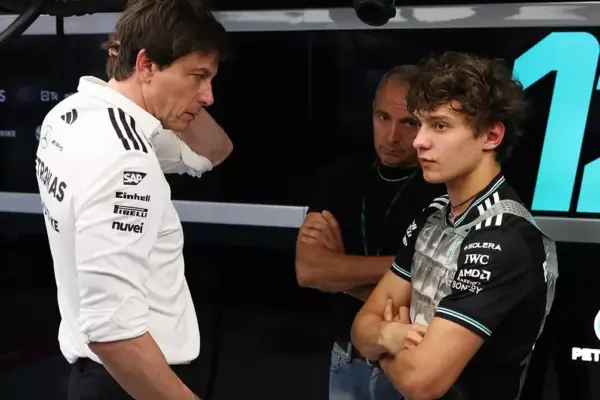 An "absolutely calculated risk": Toto Wolff counters criticism regarding Kimi Antonelli