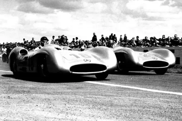 Every beginning is hard: The first victories of the Formula 1 racing teams
