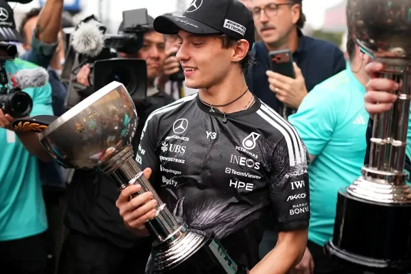 Is Kimi Antonelli now the title favorite in the 2026 Formula 1 season?