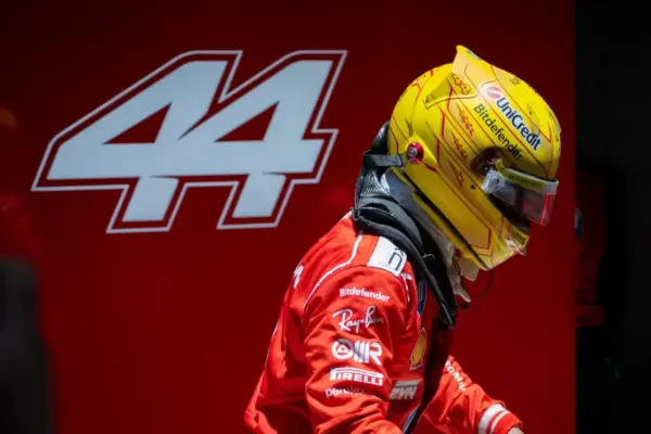Ralf Schumacher: Hamilton should make way for younger driver