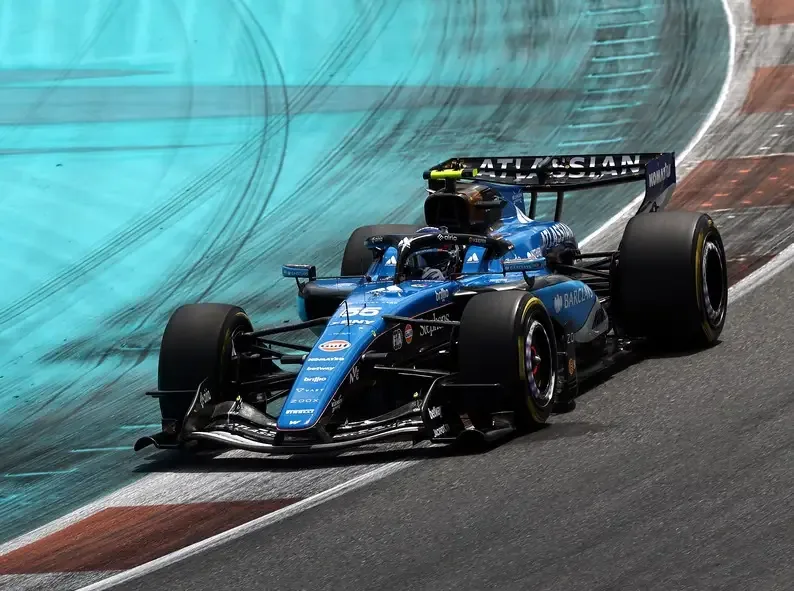 Carlos Sainz: Williams does not understand his Miami update