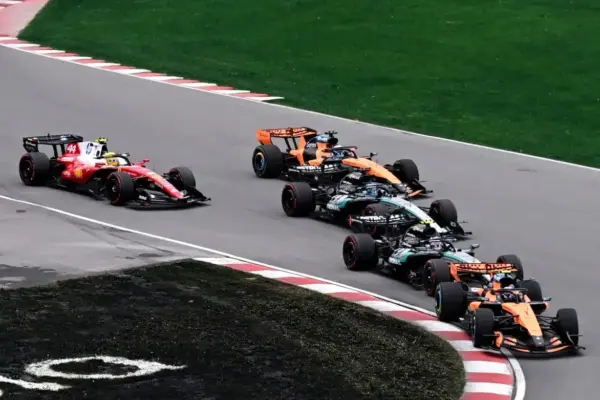 Despite further loss of lead: This is how Mercedes solved its start problem