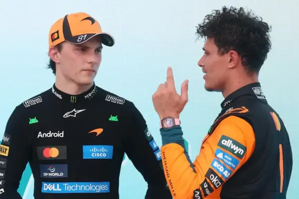 Warning to Oscar Piastri: Should he rather stay at McLaren?