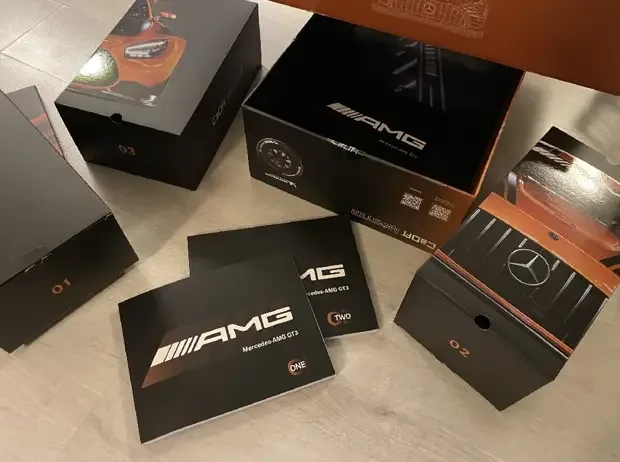Photo for the news: A Mercedes-AMG GT3 made of 5,466 parts: The building block experiment