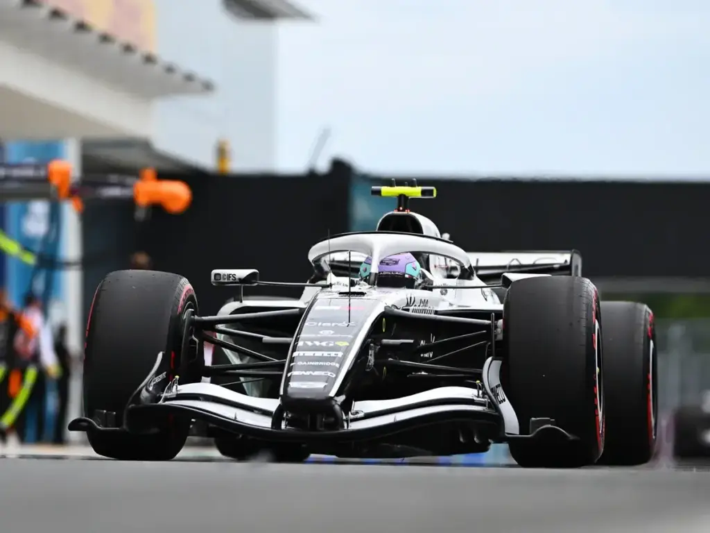 Foto zur News: Valtteri Bottas: Das Cadillac-Lenkrad funktioniert noch nicht richtig