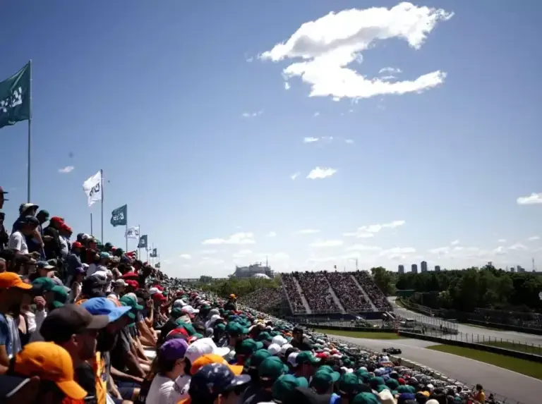 Photo for the news: Exotic dancers target Formula 1 race in Canada with strike