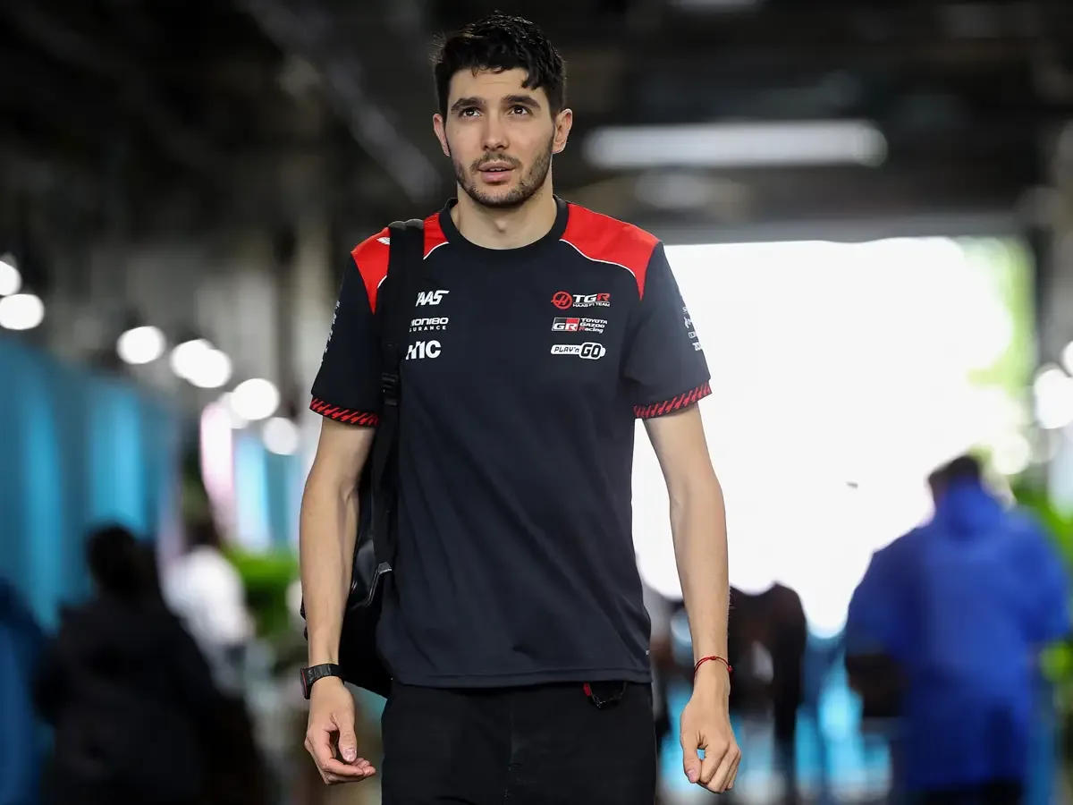 Ocon defends relationship with Haas team principal Komatsu