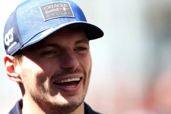 Verstappen causes a stir at the Nürburgring - and wants more!