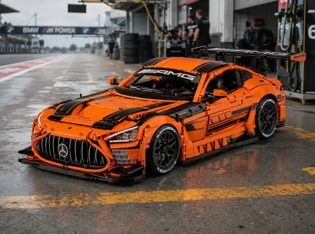 Photo for the news: A Mercedes-AMG GT3 made of 5,466 parts: The building block experiment