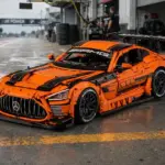 A Mercedes-AMG GT3 made from 5,466 pieces: The building block experiment