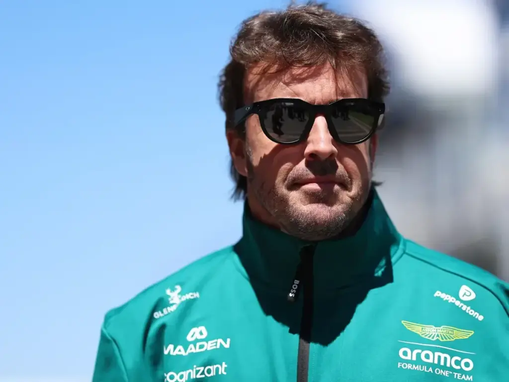 Foto zur News: Alonso: Formel 1 hat durch Hybrid ein Jahrzehnt gutes Racing verloren