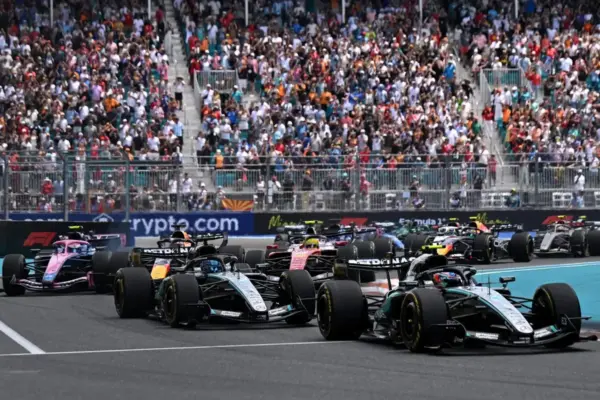 "Have complicated it": Mercedes worries before the race start in Miami
